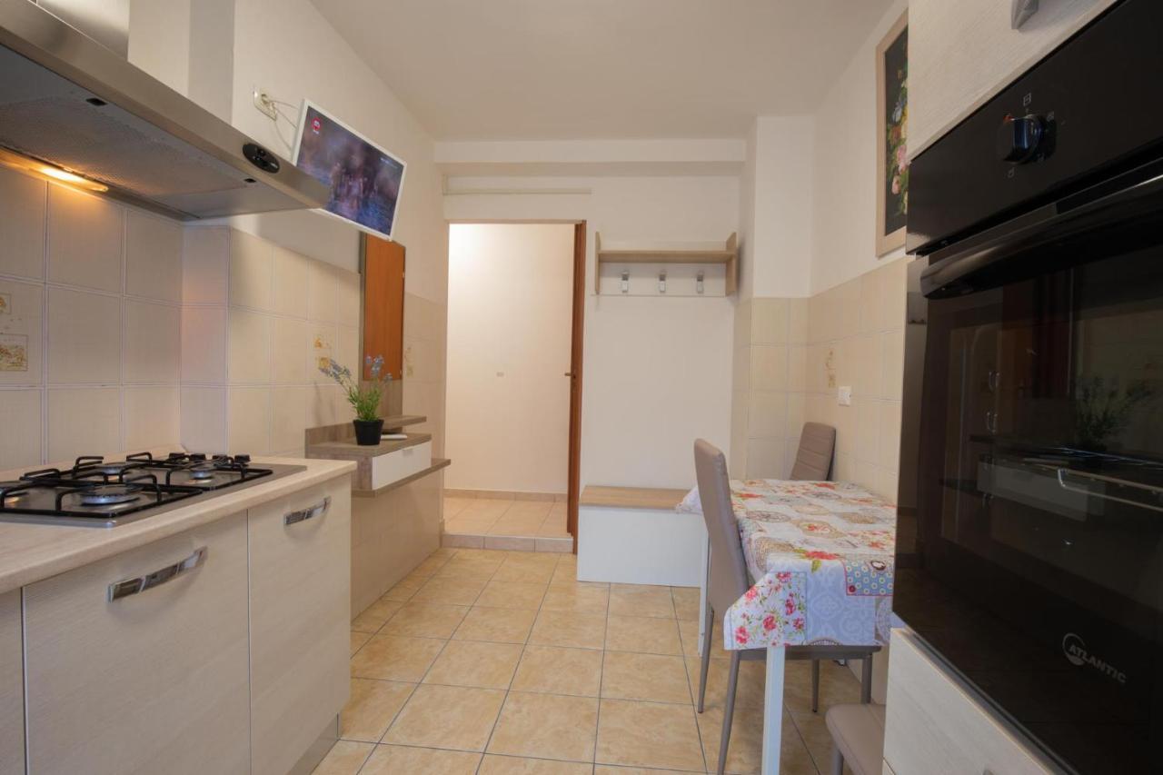 Lorenzo'S Apartament Аоста Екстериор снимка