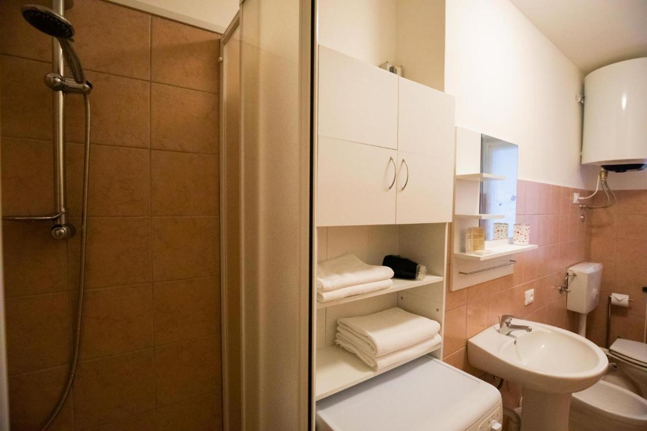 Lorenzo'S Apartament Аоста Екстериор снимка